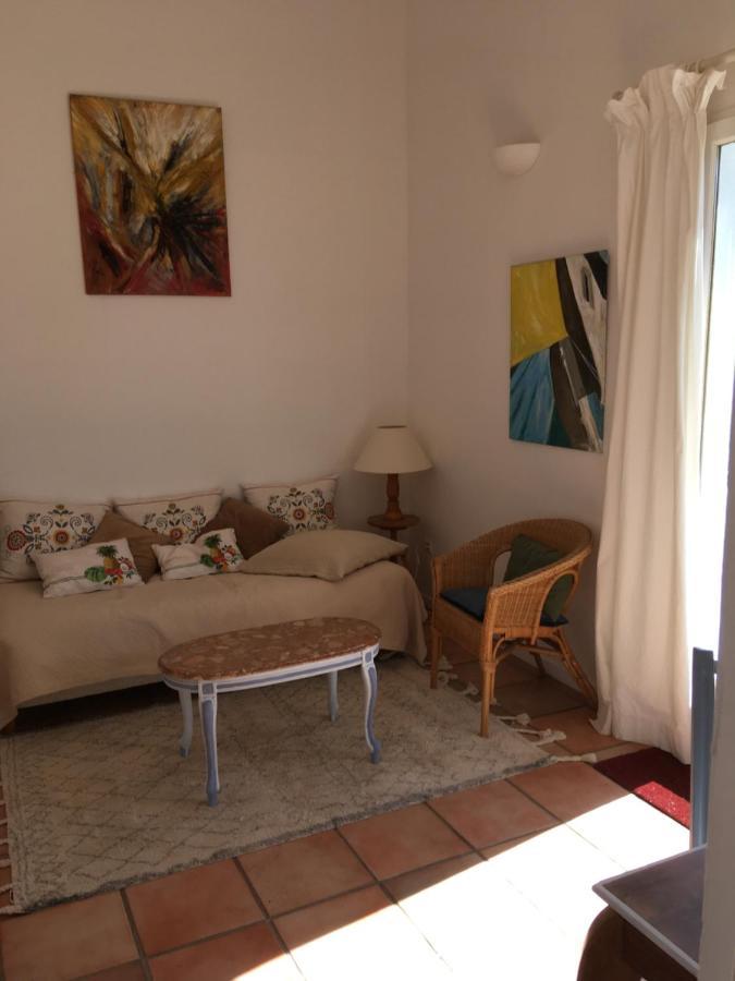 La Tangana Bed and Breakfast Rognes Buitenkant foto