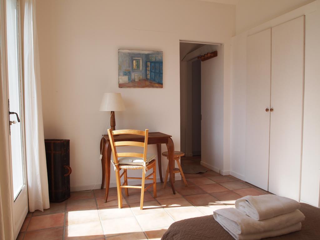 La Tangana Bed and Breakfast Rognes Buitenkant foto