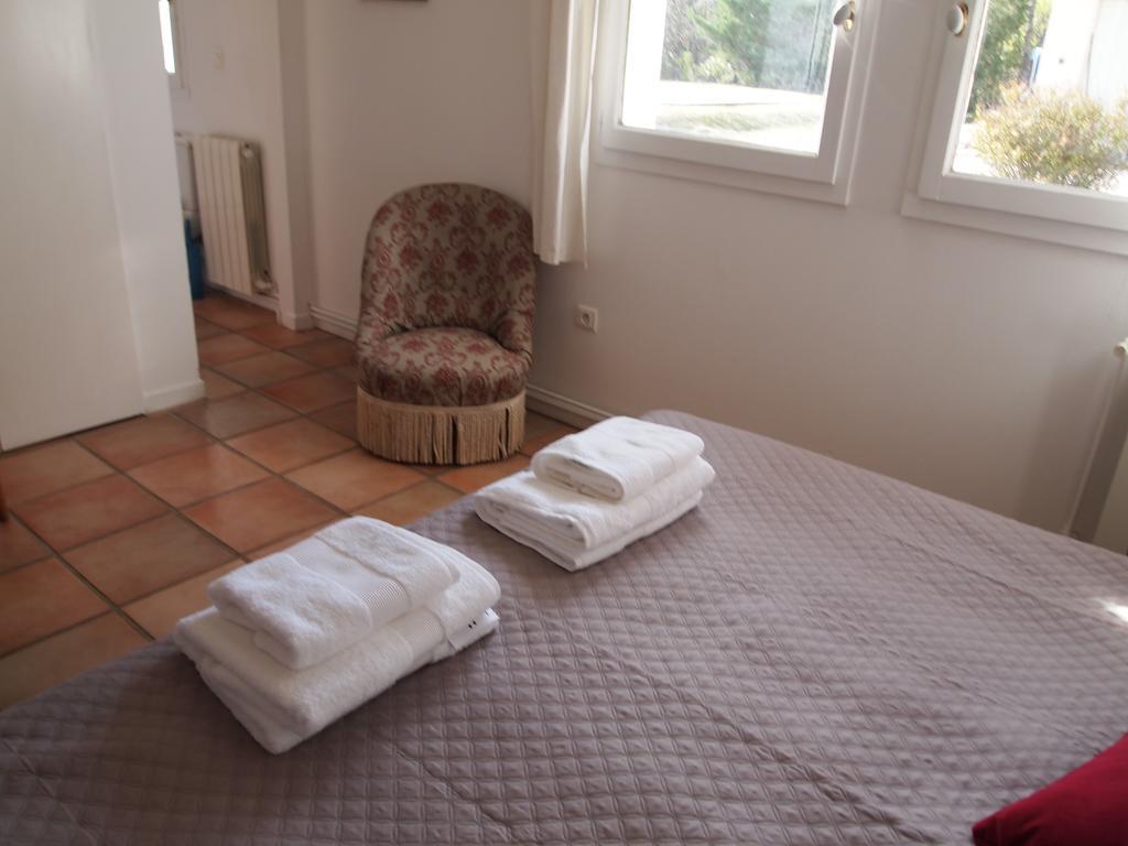 La Tangana Bed and Breakfast Rognes Buitenkant foto